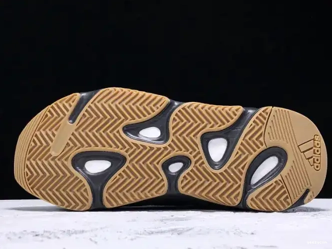 Yeezy Boost Black Adidas 700 FV5304 Utility 0705